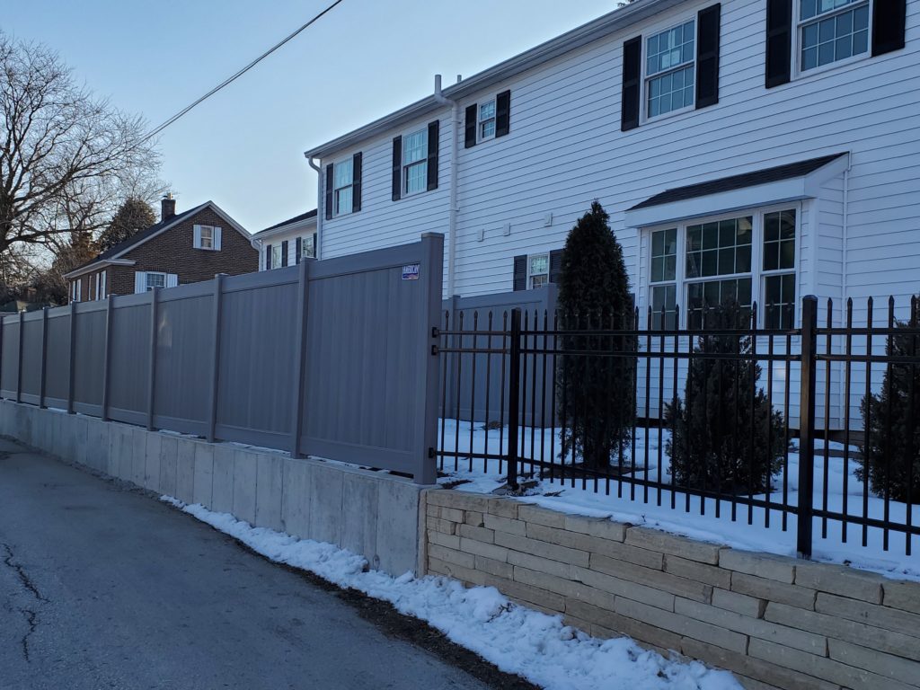 Types of Fencing in Cedar Rapids, IA - American Fence Company of Cedar  Rapids, Iowa